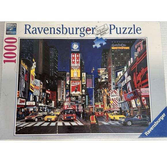 Ravensburger Puzzle 1000 Piece Premium Softclick Technology Times Square - Picture 1 of 5